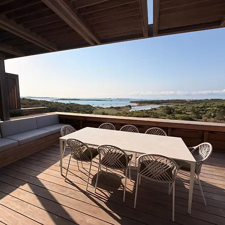 Seafront Design Duplex بونيفَسْيو
